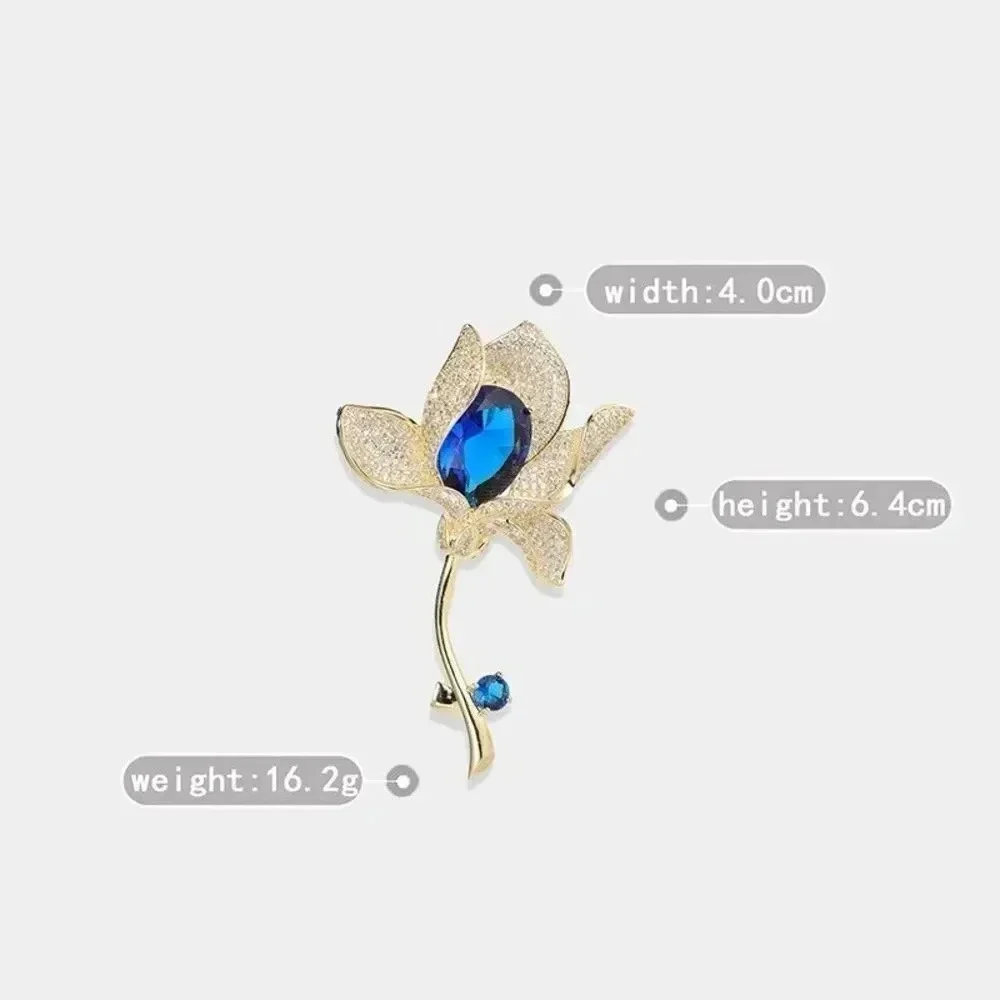 VQ Flower Brooch